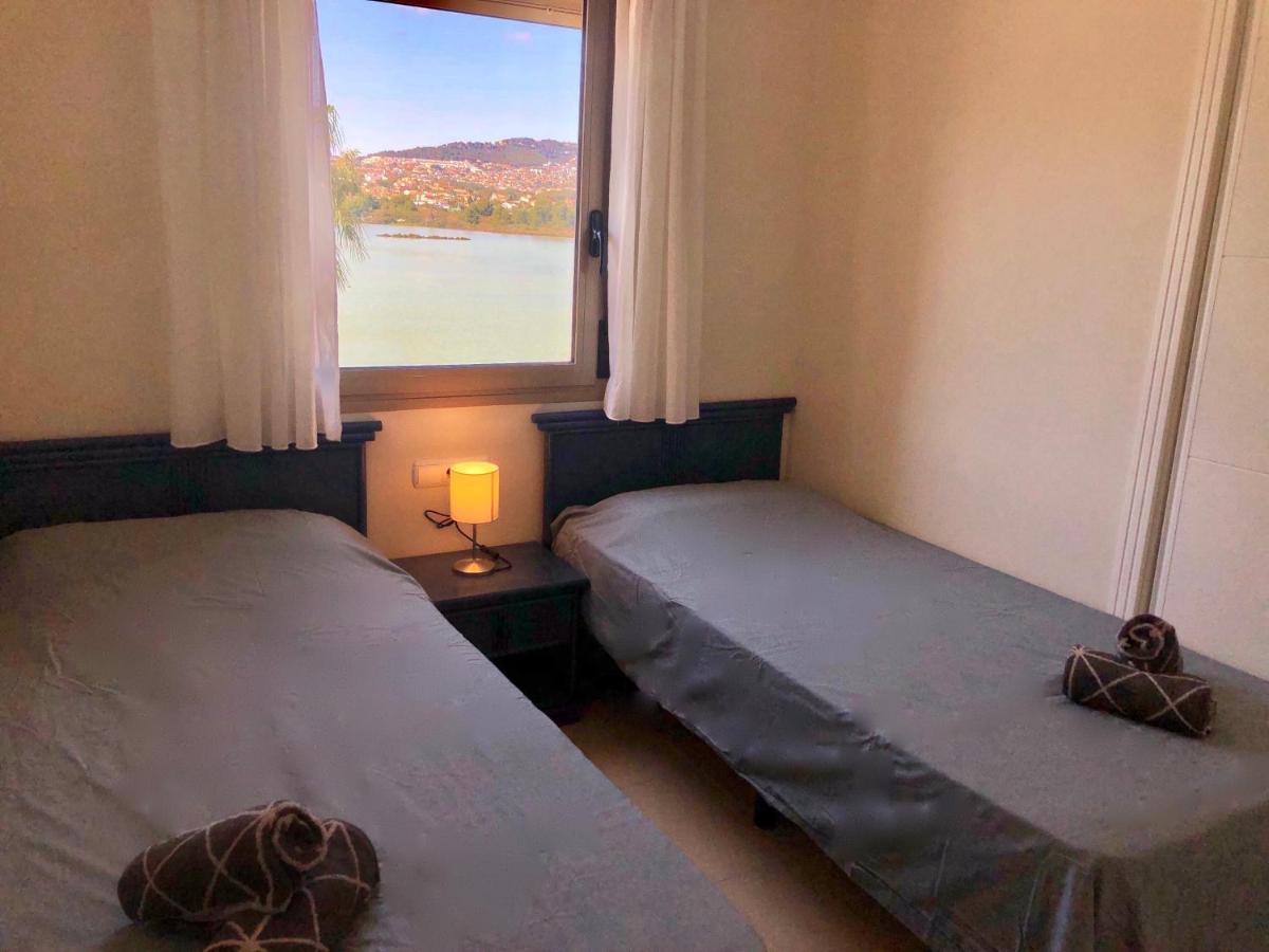 Blue Lagoon Apartments Кальпе Экстерьер фото
